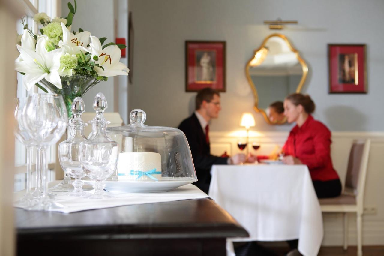 Hotel Dwor Kosciuszko Краков Экстерьер фото Restaurant